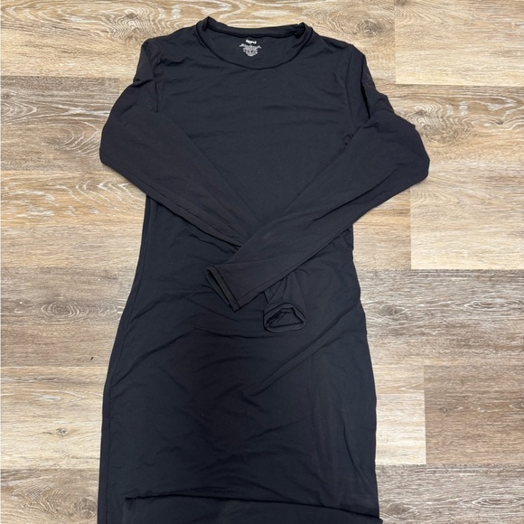 SKIMS fits everybody long sleeve dress - Picture 2 of 6